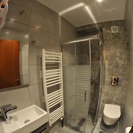η φλωκατη Aparthotel *